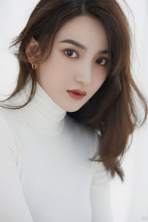 Ai Xiaoqi portrait