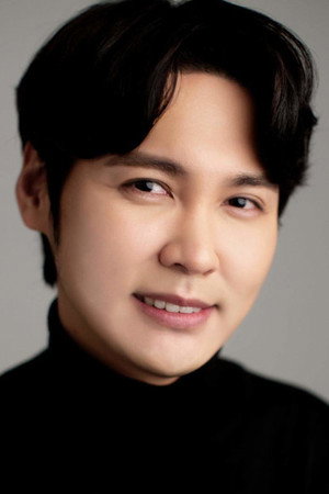 Ju Si-hyun portrait