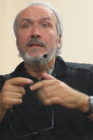 Alberto Santana portrait