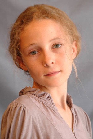 Mia Stallard portrait