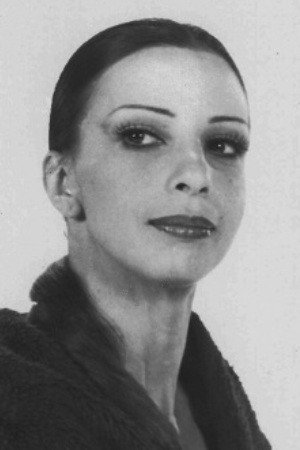 Loipa Araujo portrait