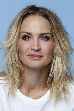 Annette Heick portrait