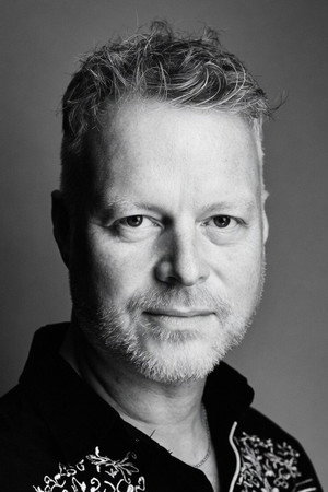 Tal Bachman portrait