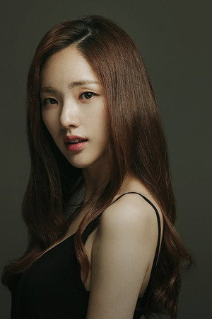 Park Ah-in portrait