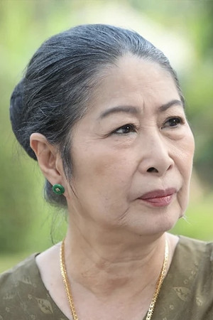 Kim Phương portrait