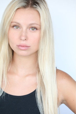 Alexandra Peters portrait