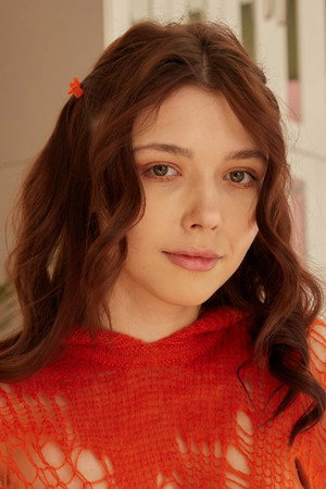 Mila Azul portrait