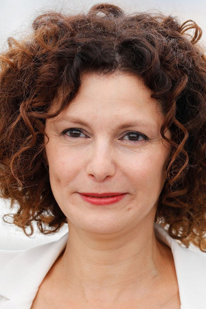 Nadia Kaci portrait