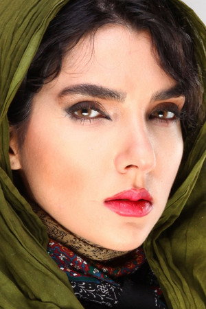 Sara Rasoulzade portrait