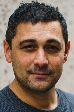 Dr Adam Rutherford portrait