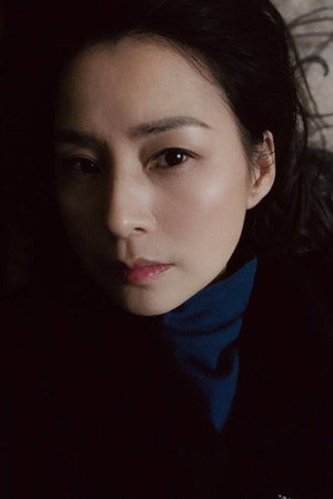Zhu Zhu portrait