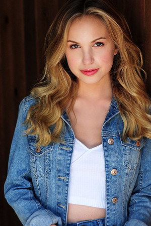 Brady Reiter portrait