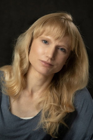 Angela Elise Munnoch portrait