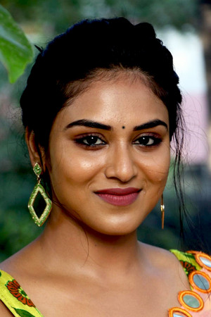 Indhuja Ravichandran portrait