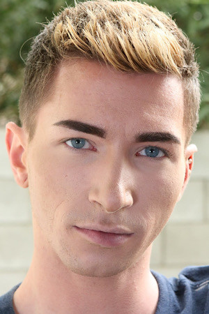 Skyler Hart portrait