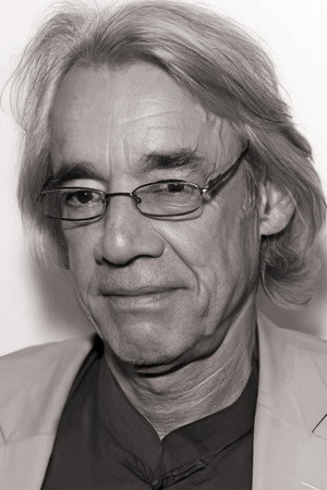 Roger Lloyd Pack portrait