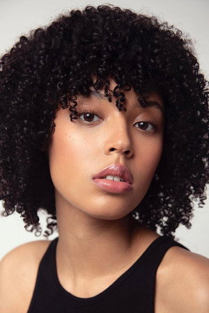 Miriane Carine portrait