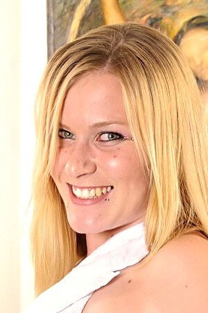 Desire Kummin portrait