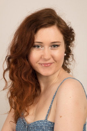 Eva Toulová portrait
