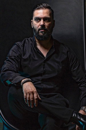 Karo Sawz portrait