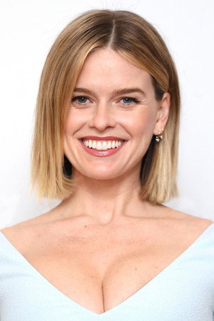 Alice Eve portrait