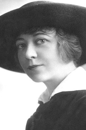Maude Fulton portrait