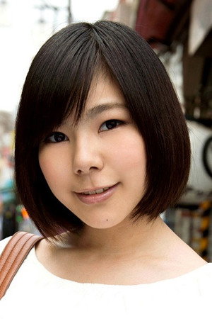 Mei Mahiro portrait