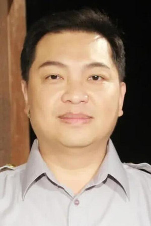 Eric Tai portrait
