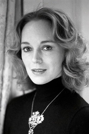 Catriona MacColl portrait