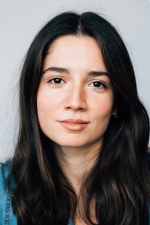 Elit İşcan portrait