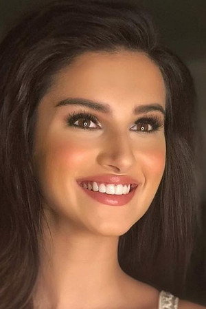 Tara Sutaria portrait