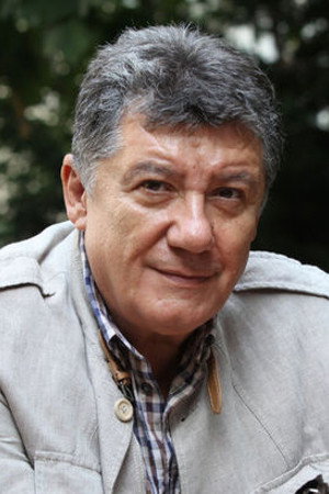 Tarık Ünlüoğlu portrait