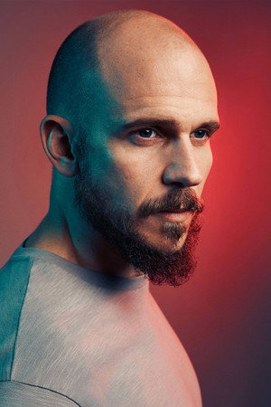 Gustaf Skarsgård portrait