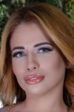 Bella Martinez portrait