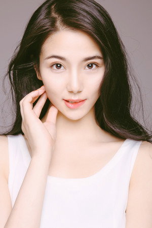 Ziqi Zhou portrait