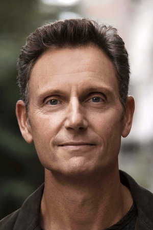 Tony Goldwyn portrait