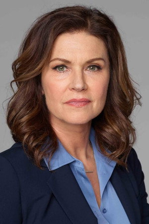 Wendy Crewson portrait