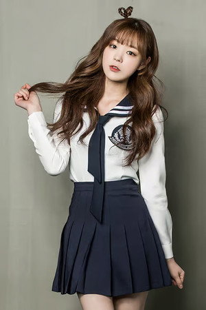 Lee Ji-won portrait