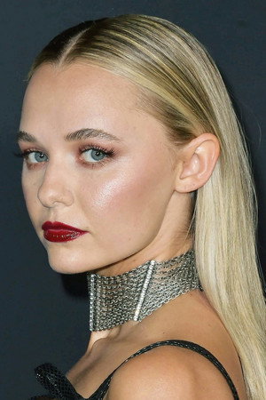 Madison Iseman portrait