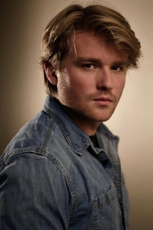 Lucas Harmon portrait