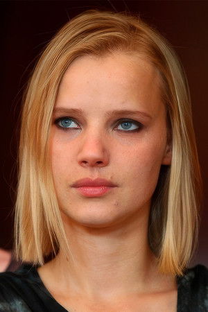 Joanna Kulig portrait
