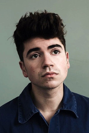Noah Galvin portrait
