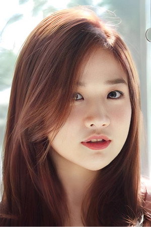 Hattaya Ratananon portrait