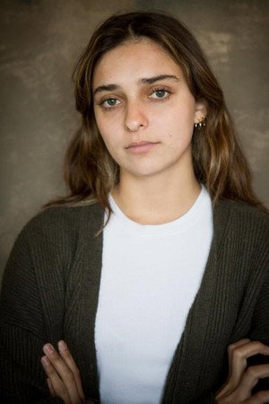 Bella Straughn portrait