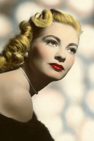 Lori Nelson portrait