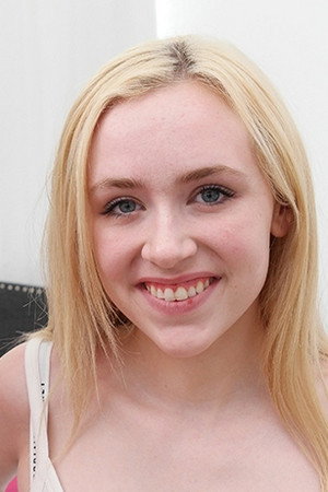 Candy White portrait