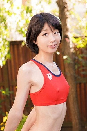 Kana Manaka portrait