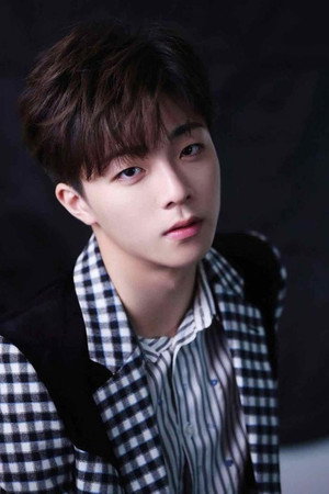 Chen Linong portrait