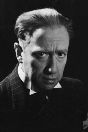 Cor Ruys portrait