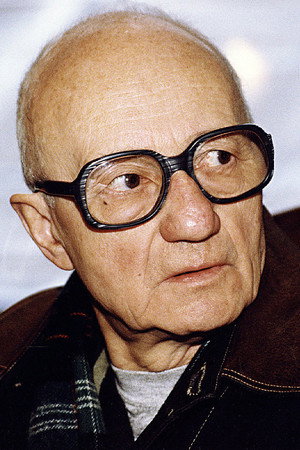 Karel Kachyňa portrait